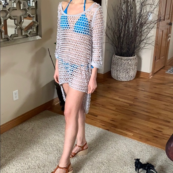 Chic long tunic or swim cover up - Picture 5 of 6